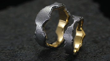 Dark aesthetic rings